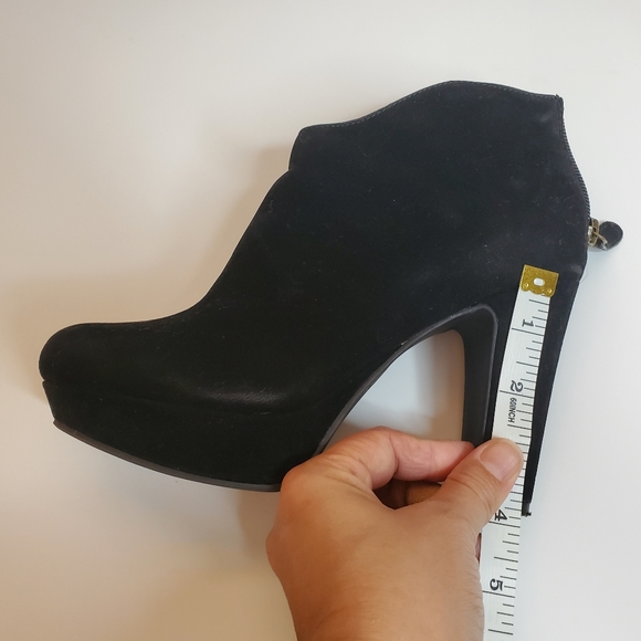 Worthington Black Faux-Suede Booties - Picture 5 of 7